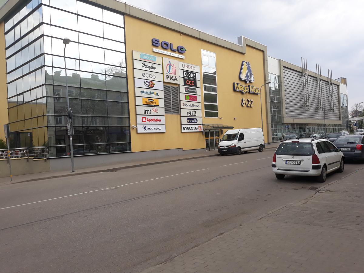 Town Center Studio Apartment Даугавпилс Екстериор снимка
