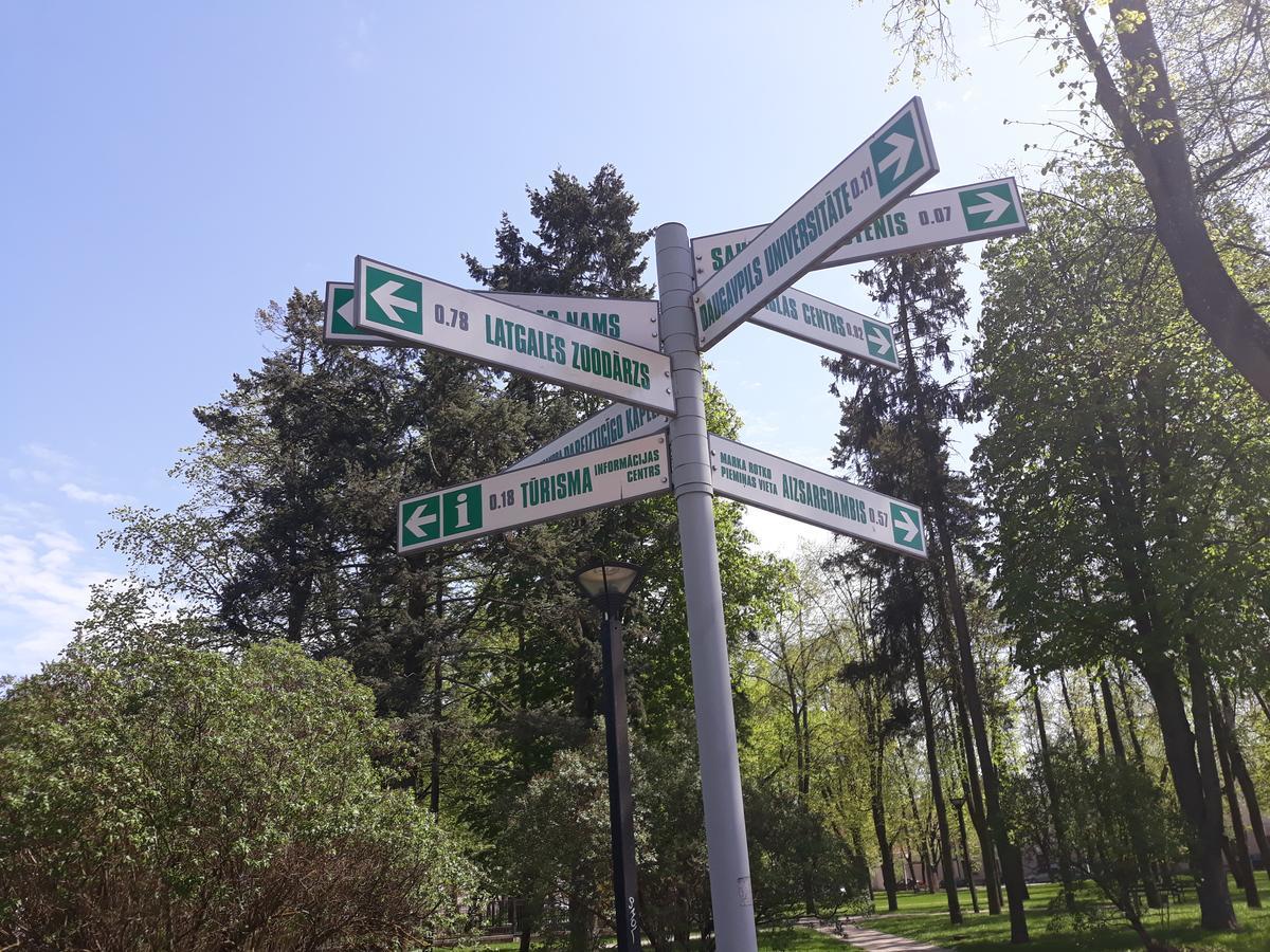 Town Center Studio Apartment Даугавпилс Екстериор снимка