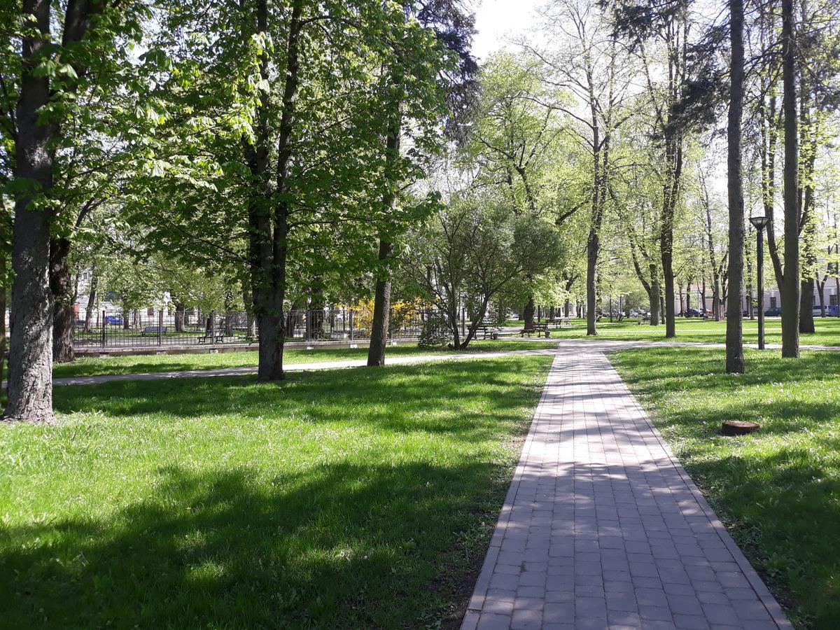 Town Center Studio Apartment Даугавпилс Екстериор снимка